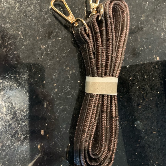 Milan chocolate 2 strap bag, matching wallet . NEW - Picture 5 of 6